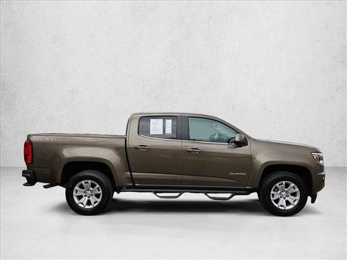 Used 2016 Chevrolet Colorado LT w/ LT Convenience Package AWD/4WD image 4