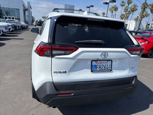 Used 2023 Toyota RAV4 XLE w/ Convenience Package FWD image 18