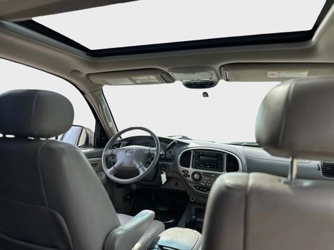 Used 2002 Toyota Sequoia Limited AWD/4WD image 24