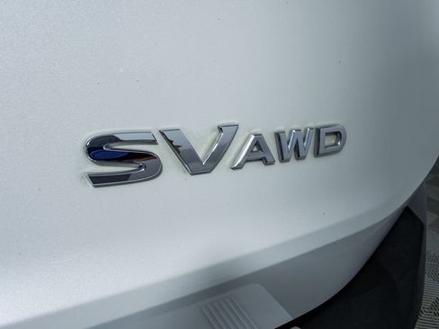 Certified 2022 Nissan Rogue SV AWD/4WD image 12