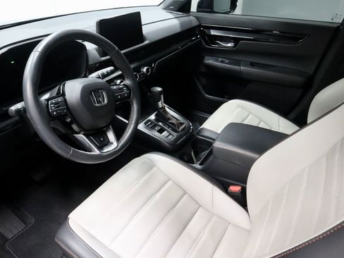 Used 2025 Honda CR-V Sport Touring image 24