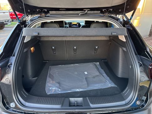 New 2026 Chevrolet Trax ACTIV w/ Driver Confidence Package image 11