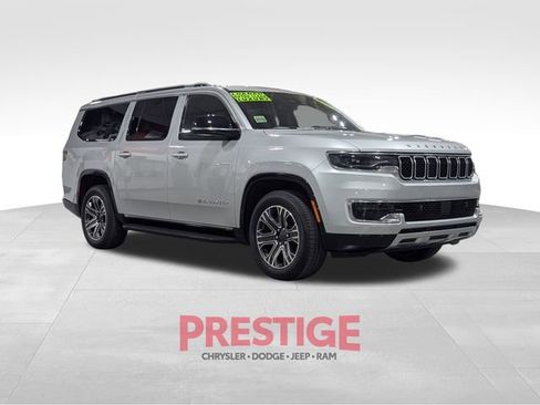 Used 2024 Jeep Wagoneer L Series II w/ Flexible Seating Group image 5