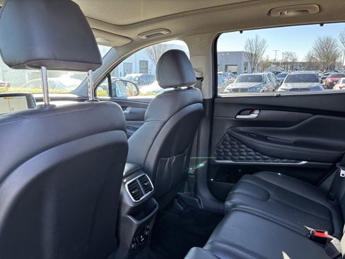 Used 2020 Hyundai Santa Fe Limited image 33