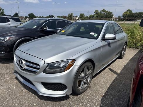 Used 2016 Mercedes-Benz C 300 Sedan image 15