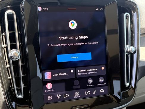 New 2026 Volvo XC40 B4 Plus w/ Protection Package Premier image 13