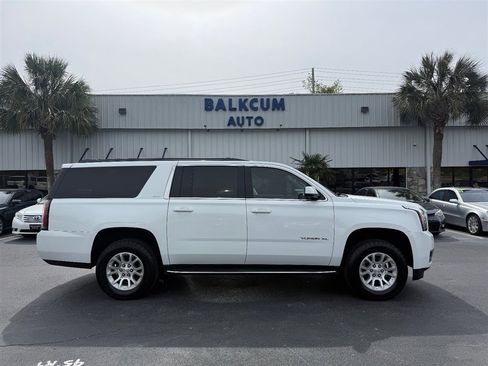 Used 2019 GMC Yukon XL SLT w/ Open Road Package image 1