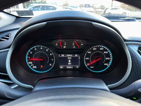 Used 2017 Chevrolet Malibu LS image 23