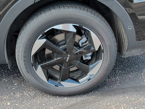 Certified 2025 Kia Sorento SX Prestige AWD/4WD image 5