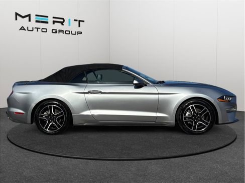 Used 2020 Ford Mustang Premium image 10