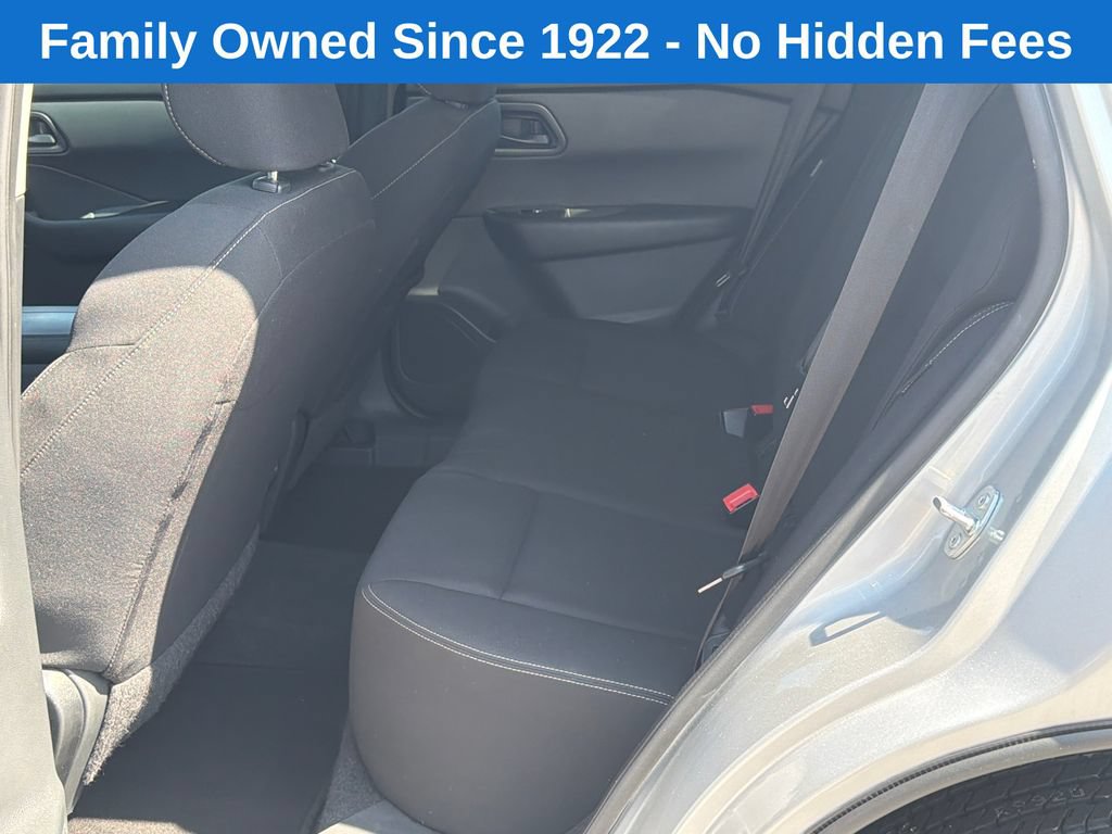 Used 2024 Nissan Rogue S AWD/4WD image 20