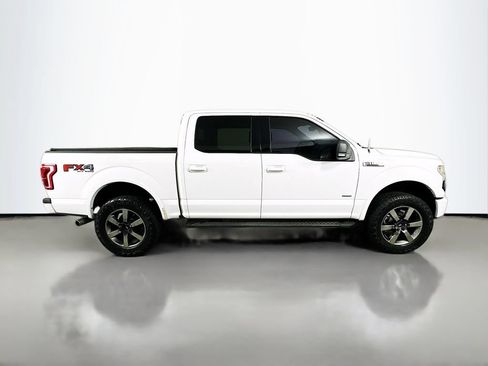 Used 2016 Ford F150 XLT w/ Equipment Group 302A Luxury AWD/4WD image 9