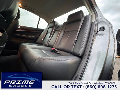 Used 2011 INFINITI G37 x Sedan w/ Premium Pkg image 12