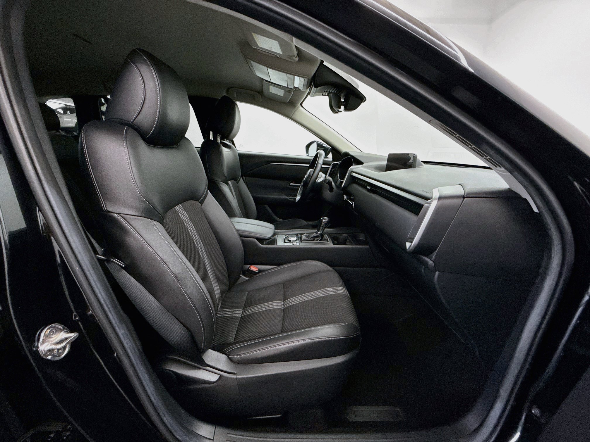 Used 2025 MAZDA CX-50 AWD 2.5 S w/ Preferred Package image 33