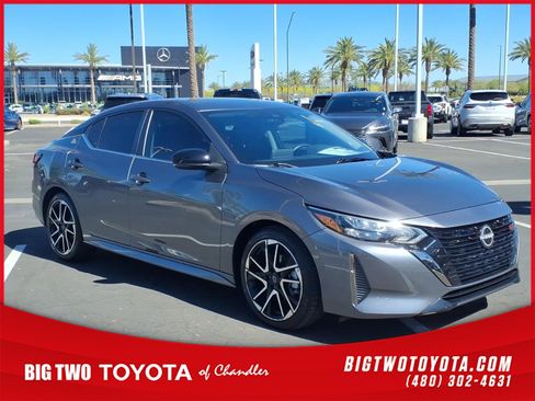 Used 2024 Nissan Sentra SR image 1