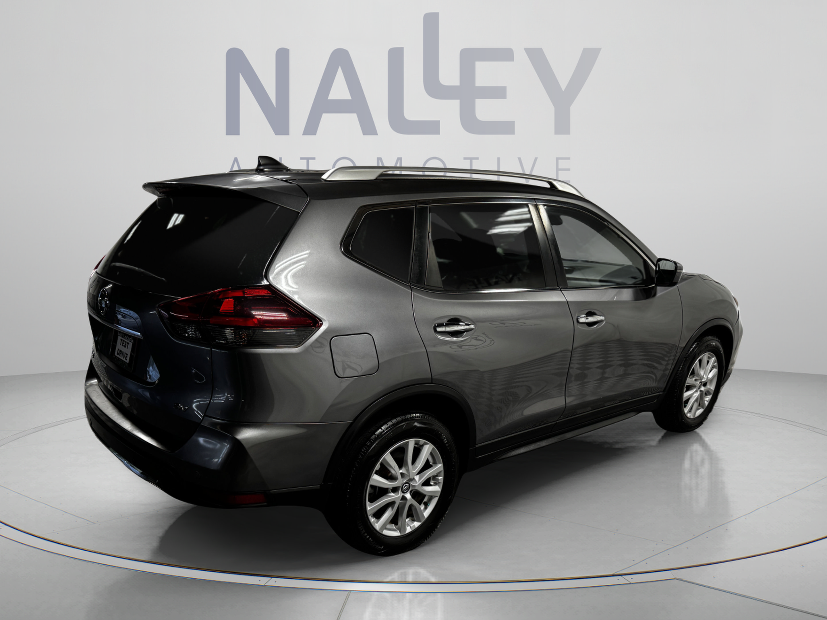 Used 2019 Nissan Rogue SV FWD image 5