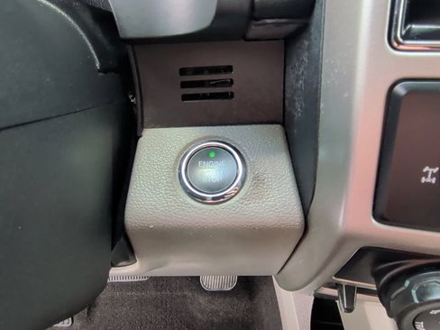 Used 2019 Ford F150 Lariat w/ Trailer Tow Package RWD image 26