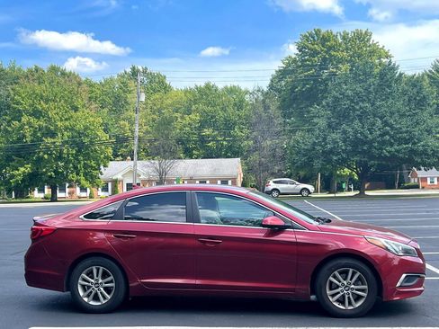 Used 2016 Hyundai Sonata SE FWD image 9