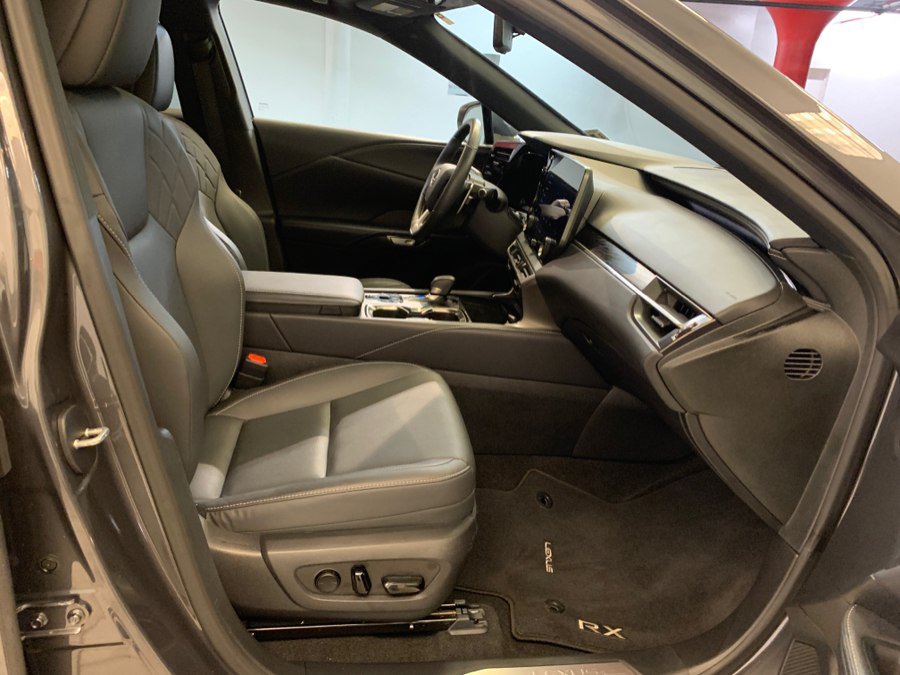 Used 2024 Lexus RX 350 Premium w/ Accessory Package (Z1) AWD/4WD image 43
