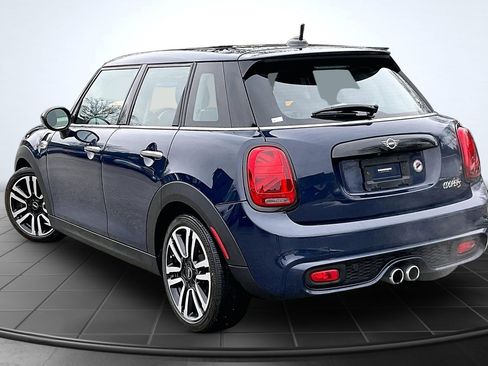 Used 2019 MINI Cooper S image 13