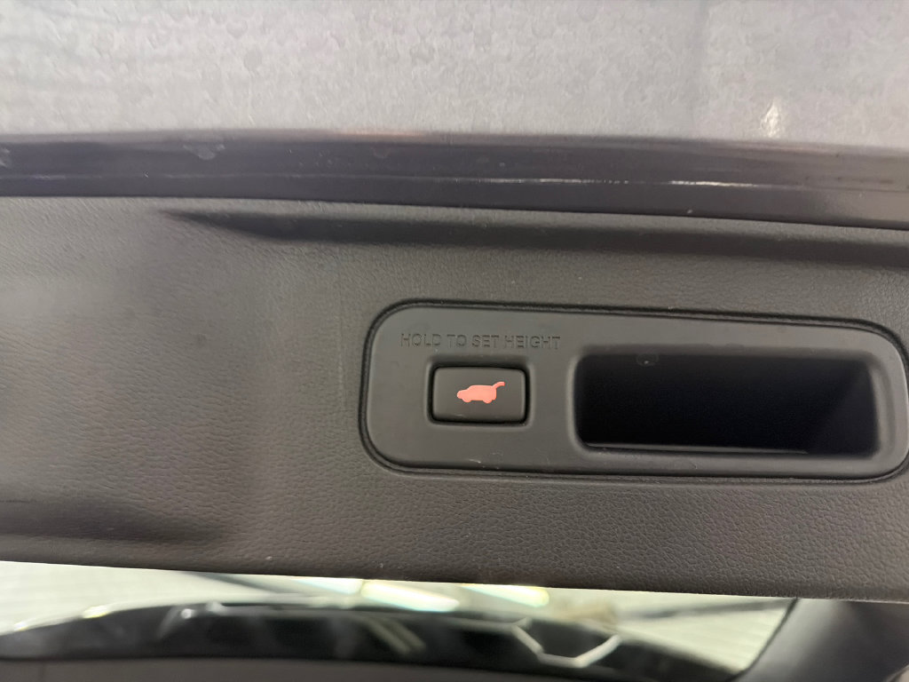 Used 2024 Honda Pilot Elite image 21