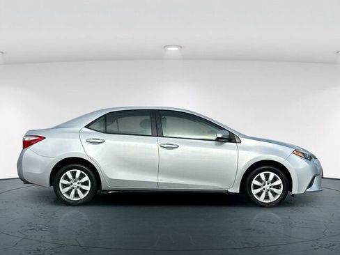 Used 2016 Toyota Corolla LE image 7