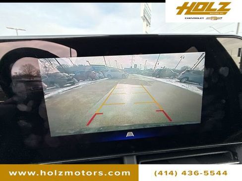 Used 2025 Chevrolet Trax LT w/ Driver Confidence Package image 15