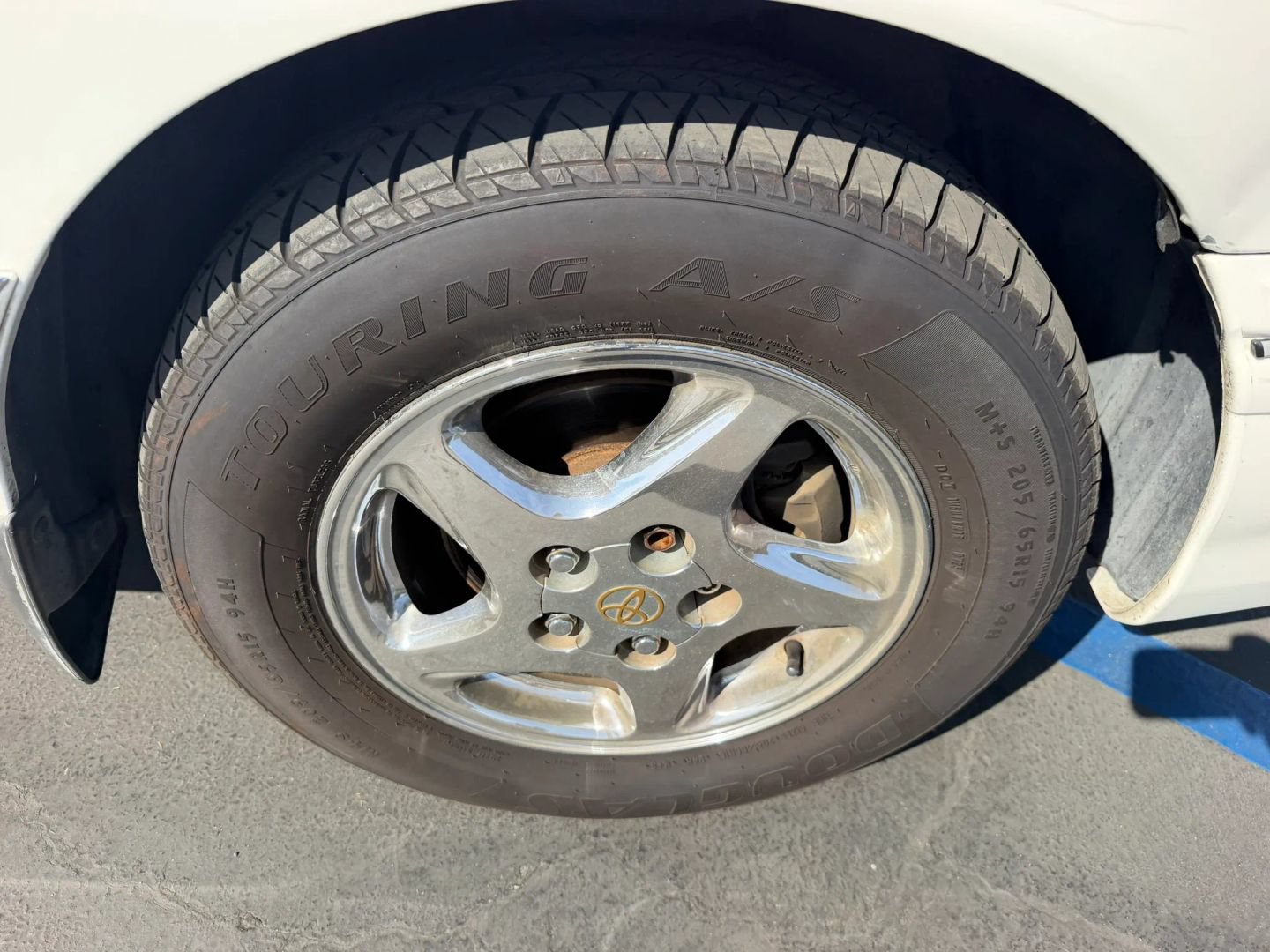 Used 1999 Toyota Avalon XL FWD image 13
