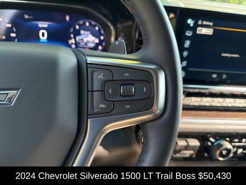 Used 2024 Chevrolet Silverado 1500 LT Trail Boss w/ Convenience Package II image 32