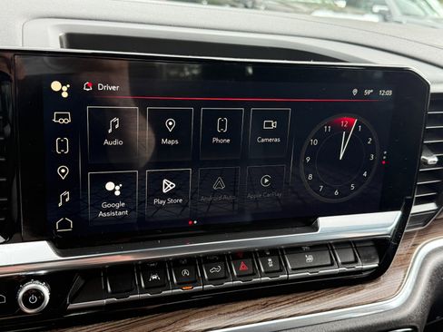 Used 2024 GMC Sierra 1500 Elevation image 32