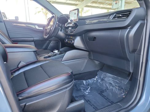 Used 2023 Ford Escape ST-Line w/ Equipment Group 301A FWD image 23
