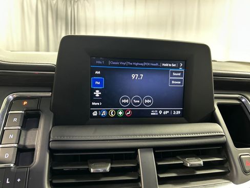 Used 2024 Chevrolet Tahoe LS image 17