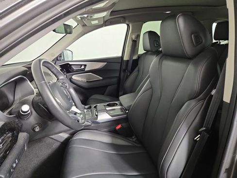 Used 2024 Acura MDX SH-AWD image 13