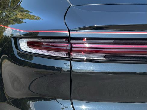 Used 2025 Porsche Cayenne S AWD/4WD image 64