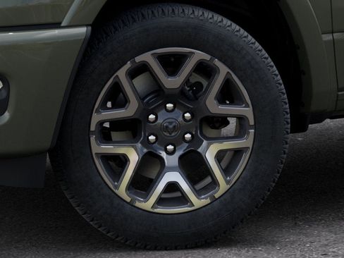 New 2026 RAM 1500 Laramie w/ Advanced Safety Group II AWD/4WD image 38