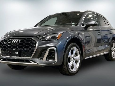 Certified 2023 Audi Q5 2.0T Premium Plus w/ Premium Plus Package AWD/4WD image 2