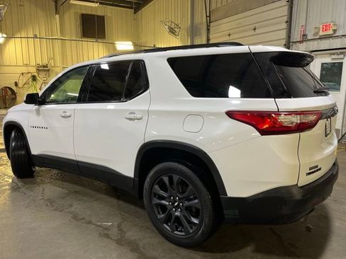 Used 2019 Chevrolet Traverse RS FWD image 4