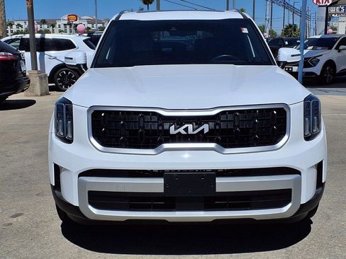 Used 2024 Kia Telluride EX image 2