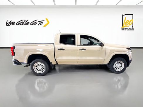 Used 2024 Chevrolet Colorado W/T RWD image 4