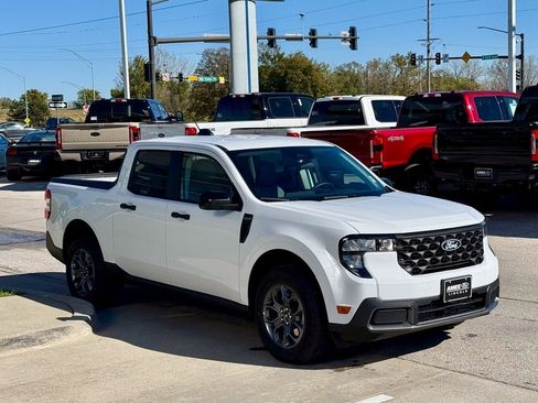 New 2025 Ford Maverick XLT w/ XLT Luxury Package image 6