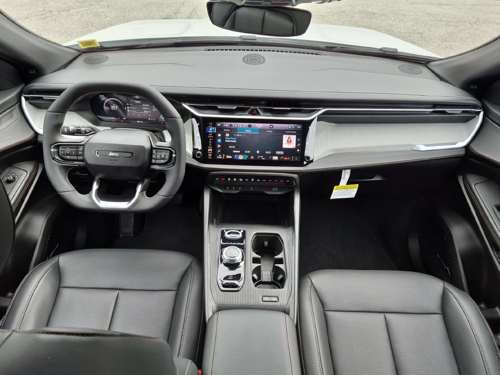 Used 2026 Jeep Cherokee Limited AWD/4WD image 23