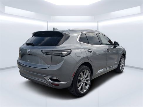 Used 2023 Buick Envision Avenir image 3