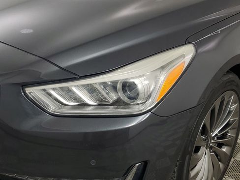 Used 2017 Genesis G90 3.3T Premium RWD image 16