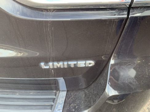 Used 2015 Jeep Grand Cherokee Limited w/ Luxury Group II image 9