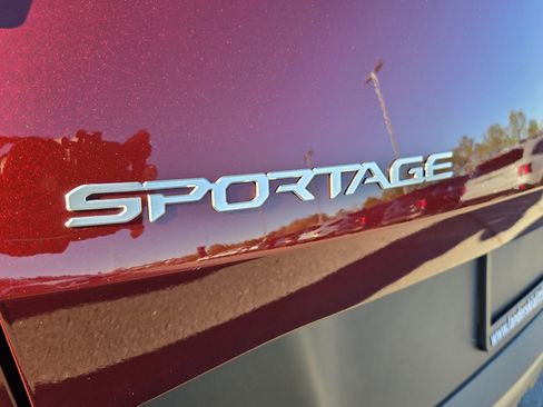 Certified 2023 Kia Sportage X-Pro Prestige image 32