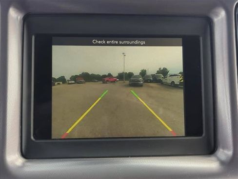 Used 2019 Dodge Challenger SXT RWD image 15
