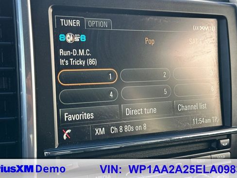 Used 2014 Porsche Cayenne Platinum Edition image 36