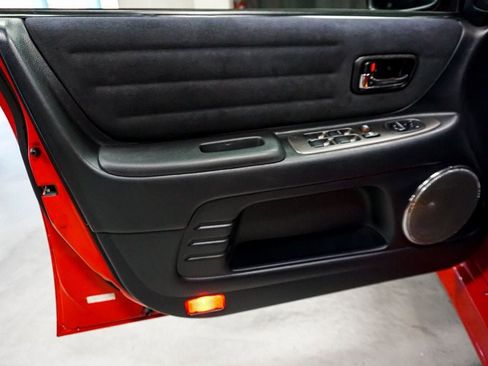 Used 2002 Lexus IS 300 image 17