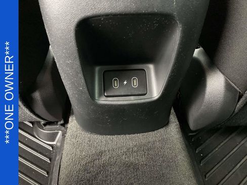 Used 2025 Hyundai Elantra SEL FWD image 14