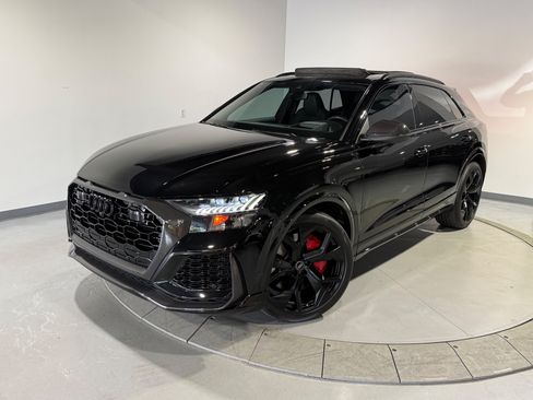 Used 2024 Audi RS Q8 AWD/4WD image 3